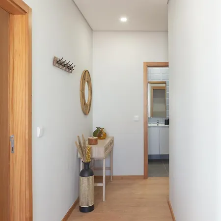 2c 3 Min From The Matosinhos (Porto)