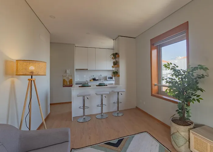 2c 3 Min From The 아파트 *