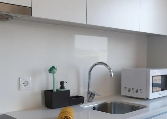 2c 3 Min From The 아파트 *