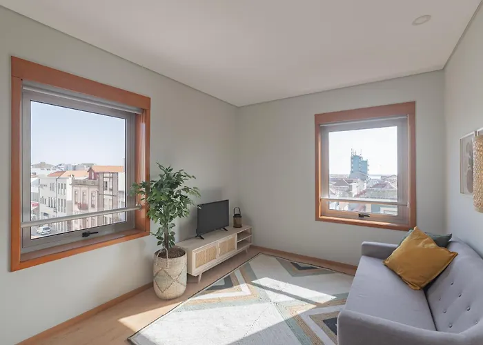 Apartment 2c 3 Min From The *